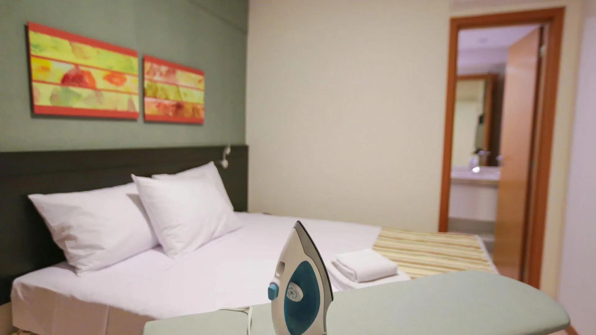 Vista Park Hplus Long Stay Candangolandia 3*,  Brasil